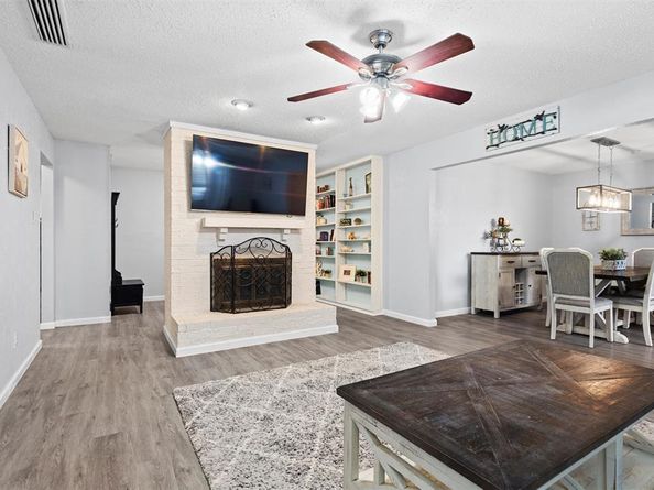 206  Nettletree Street , Arlington Texas 76018