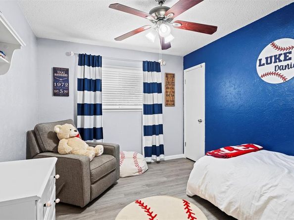 206  Nettletree Street , Arlington Texas 76018