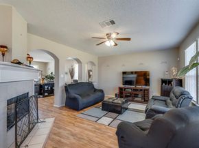 4640  Summer Oaks Lane , Fort Worth Texas 76123