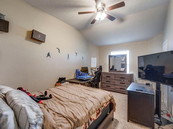 4640  Summer Oaks Lane , Fort Worth Texas 76123