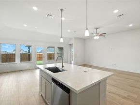 913  Schuberts Road , Justin Texas 76247