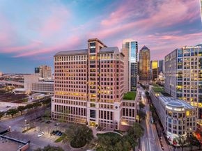 2525 N PEARL Street  1403, Dallas Texas 75201