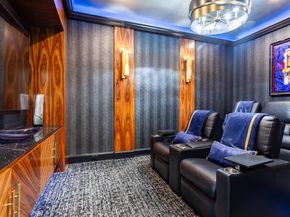 2525 N PEARL Street  1403, Dallas Texas 75201