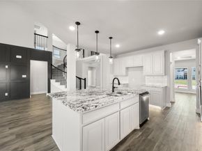 604 S Hidden Lakes Drive , DeSoto Texas 75115