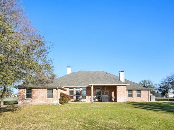 3001  Bald Eagle Court , Fort Worth Texas 76135