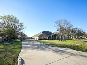 3001  Bald Eagle Court , Fort Worth Texas 76135