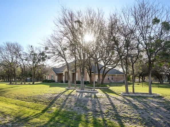 3001  Bald Eagle Court , Fort Worth Texas 76135