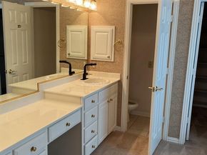 8  Overhill Drive , Trophy Club Texas 76262