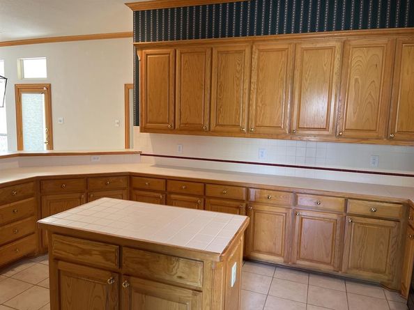 8  Overhill Drive , Trophy Club Texas 76262