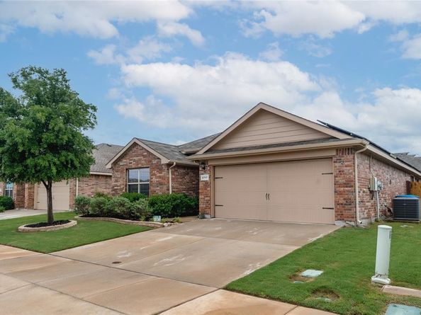 2717  Swift Creek Drive , Fort Worth Texas 76123