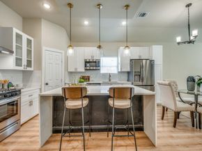 929 S Marlborough Avenue , Dallas Texas 75208