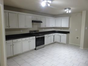 8406  Paxton Run Court , Arlington Texas 76002
