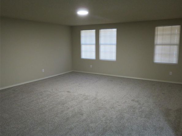 8406  Paxton Run Court , Arlington Texas 76002