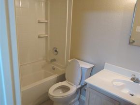 8406  Paxton Run Court , Arlington Texas 76002