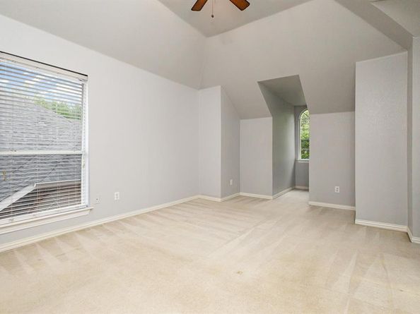 9213  Royal Burgess Drive , Rowlett Texas 75089