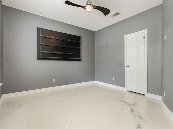 9213  Royal Burgess Drive , Rowlett Texas 75089