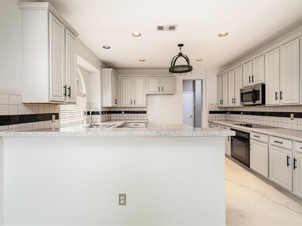 9213  Royal Burgess Drive , Rowlett Texas 75089