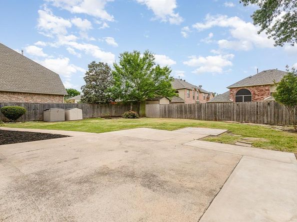 9213  Royal Burgess Drive , Rowlett Texas 75089