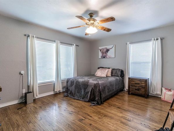9207  Angora Street , Dallas Texas 75218