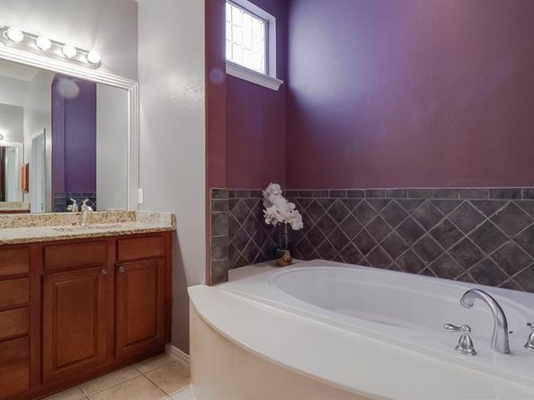 1144  Spanish Moss Drive , Savannah Texas 76227