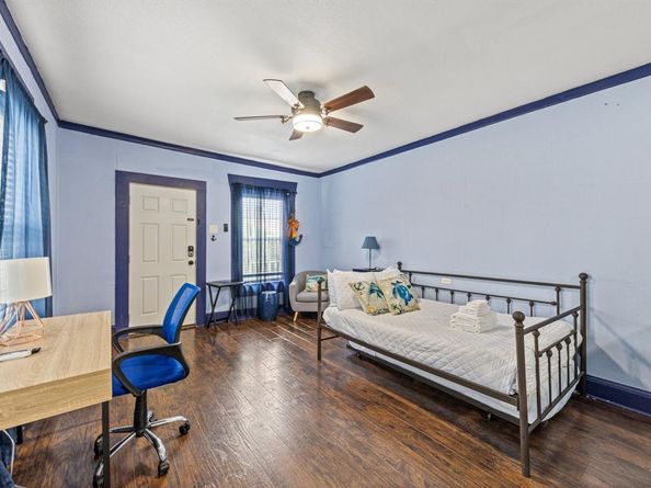 5502  Victor Street , Dallas Texas 75214