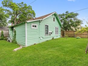 5502  Victor Street , Dallas Texas 75214