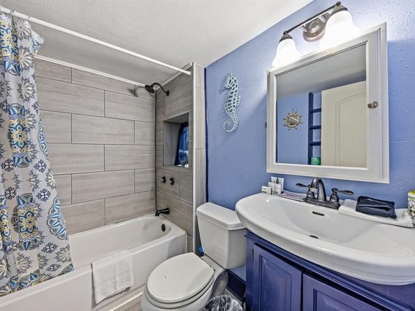 5502  Victor Street , Dallas Texas 75214