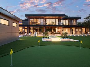 10846  Crooked Creek Court , Dallas Texas 75229