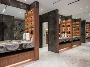 10846  Crooked Creek Court , Dallas Texas 75229