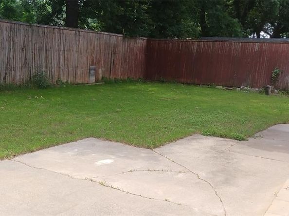 1302  Elby  , Irving Texas 75061