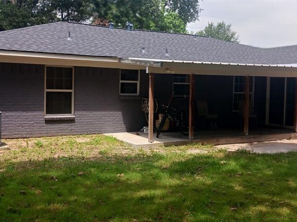 1302  Elby  , Irving Texas 75061