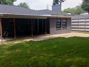 1302  Elby  , Irving Texas 75061