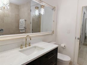 2200  Victory Avenue  2306, Dallas Texas 75219