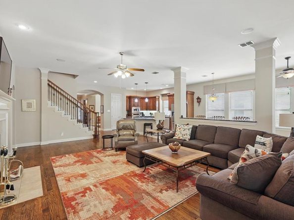 9352  Blanco Drive , Lantana Texas 76226