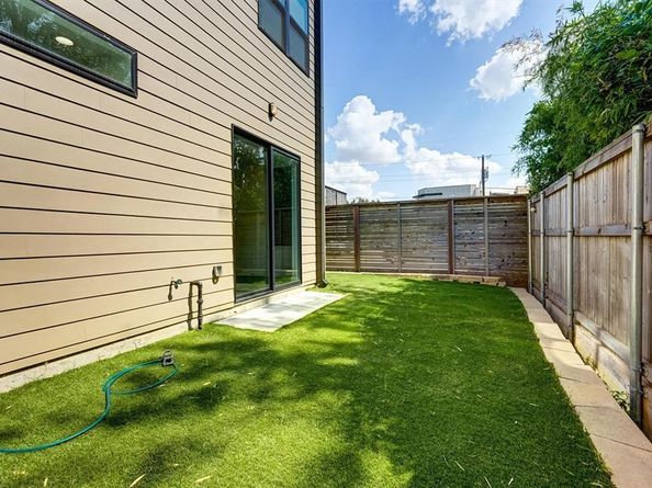 4503  Arberry Lane , Dallas Texas 75219