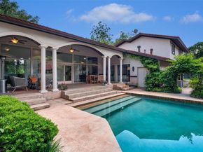 6181  Preston Creek Court , Dallas Texas 75240