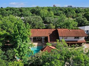 6181  Preston Creek Court , Dallas Texas 75240