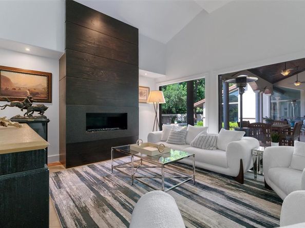 6181  Preston Creek Court , Dallas Texas 75240