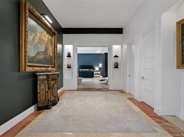 6181  Preston Creek Court , Dallas Texas 75240
