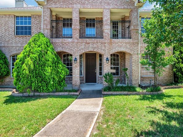 4518  Park Meadow Court , Garland Texas 75043