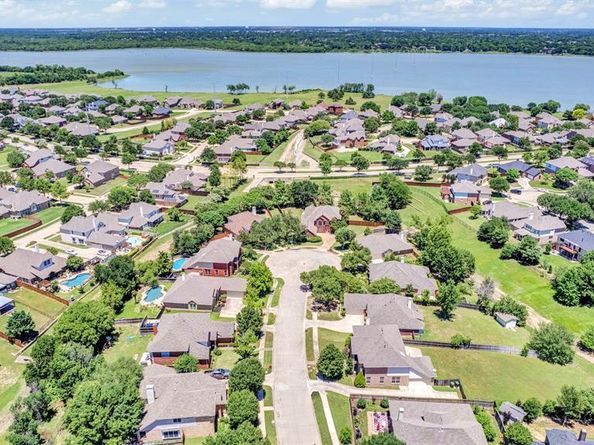 4518  Park Meadow Court , Garland Texas 75043