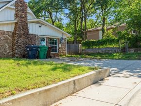2421  Mercedes Road , Denton Texas 76205