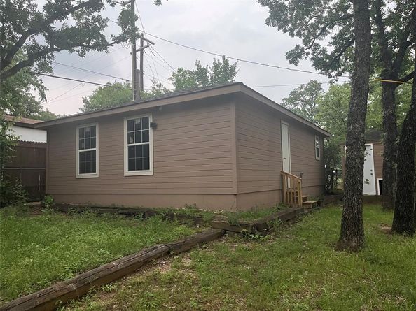 2421  Mercedes Road , Denton Texas 76205