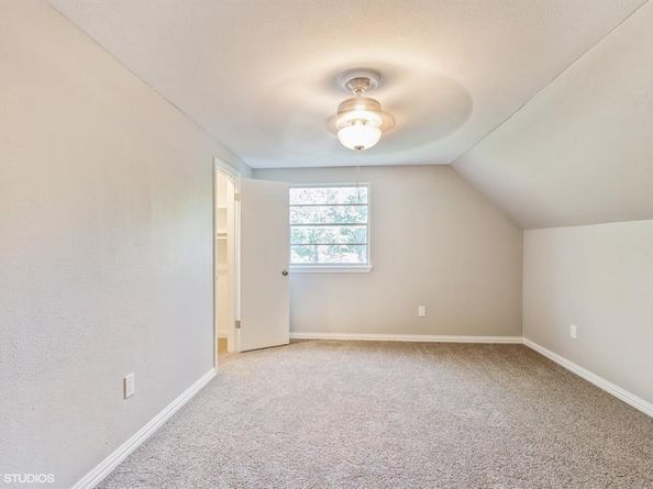 2421  Mercedes Road , Denton Texas 76205