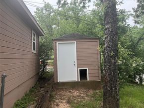 2421  Mercedes Road , Denton Texas 76205