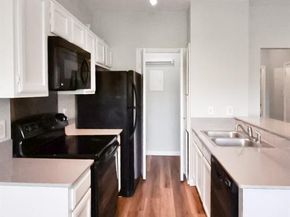 7340  Skillman Street  1109, Dallas Texas 75231