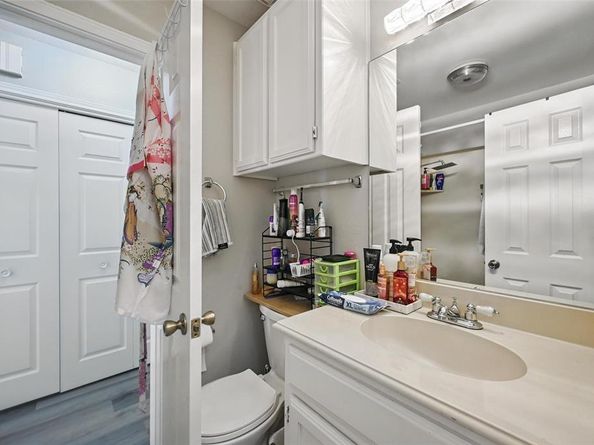 2701  Mims Street , Fort Worth Texas 76112