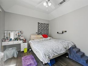 2701  Mims Street , Fort Worth Texas 76112