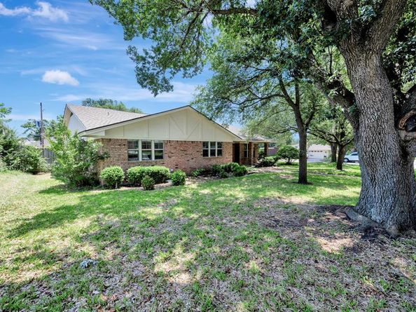4228  Toledo Avenue , Fort Worth Texas 76133