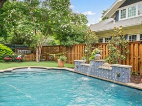 2307  5th Avenue , Fort Worth Texas 76110